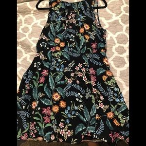 Lulu’s black floral mini dress size Large